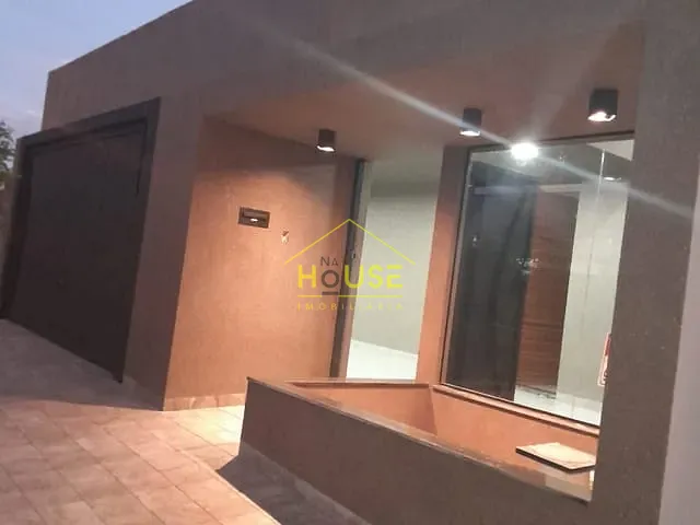 Casa com 180m² 2 quartos e 1 banheiro, à venda, no bairro Parque Cidade Jardim II em Votuporanga
