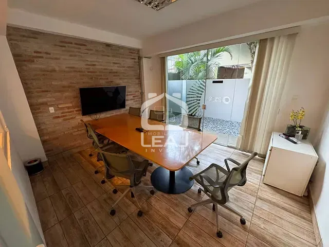 Casa para alugar, no bairro Jardim Paulistano em São Paulo