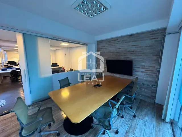 Casa para alugar, no bairro Jardim Paulistano em São Paulo