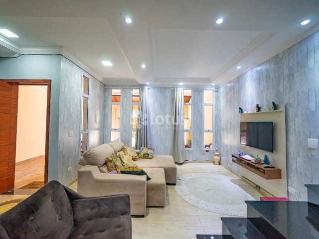 Casa com 150m² 3 quartos e 4 banheiros, à venda, no bairro Colina Maria Luíza em Cajamar