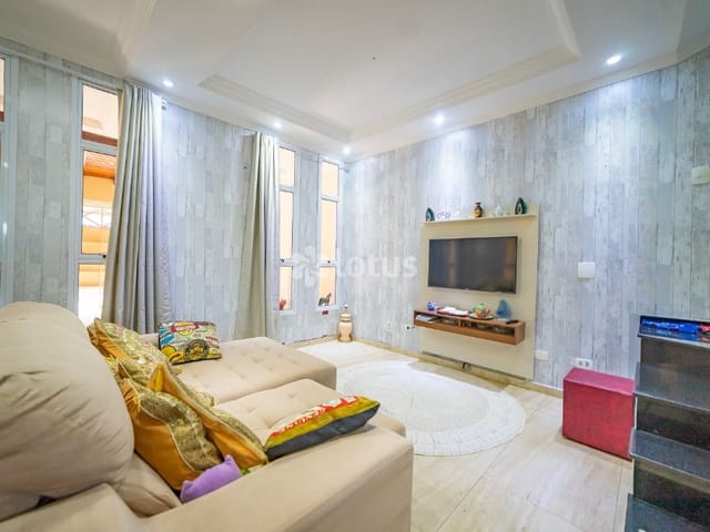 Casa com 150m² 3 quartos e 4 banheiros, à venda, no bairro Colina Maria Luíza em Cajamar