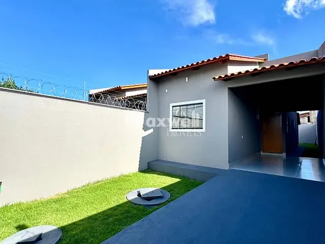 Casa com 180m² 2 quartos e 2 banheiros, à venda, no bairro Jardim das Acácias em Aparecida de Goiânia