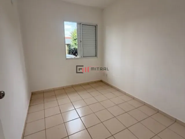 Casa com 150m² 2 quartos e 1 banheiro, à venda, no bairro Heimtal em Londrina