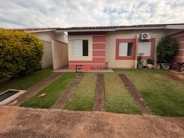 Casa com 150m² 2 quartos e 1 banheiro, à venda, no bairro Heimtal em Londrina