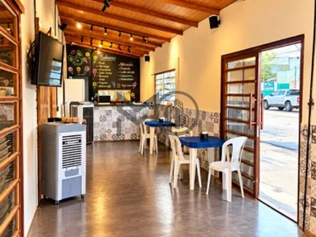 Casa com 280m², à venda, no bairro CPA II em Cuiabá