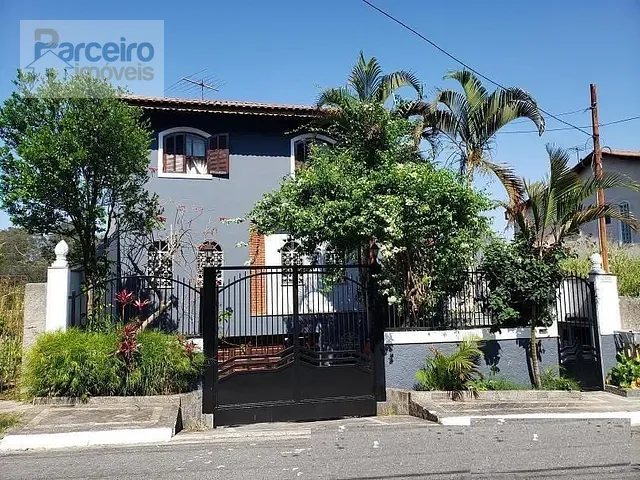 Sobrado com 269m² 3 quartos e 3 banheiros, à venda, no bairro Jardim Nossa Senhora do Carmo em São Paulo