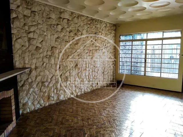 Casa com 250m² 5 quartos e 3 banheiros, à venda, no bairro Jardim Santo Antoninho em São Paulo