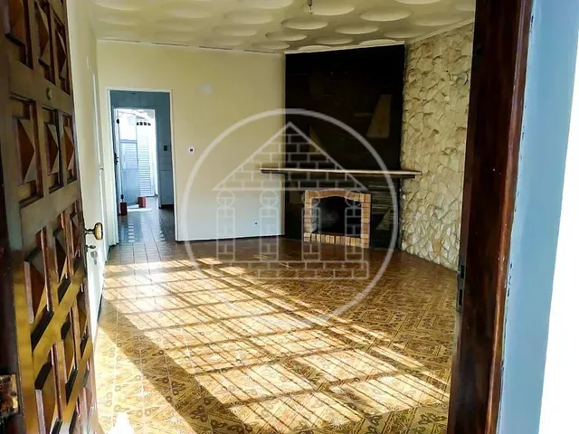 Casa com 250m² 5 quartos e 3 banheiros, à venda, no bairro Jardim Santo Antoninho em São Paulo