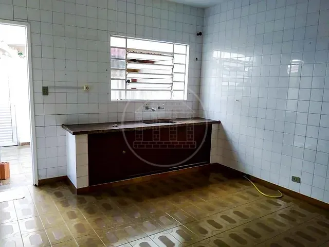 Casa com 250m² 5 quartos e 3 banheiros, à venda, no bairro Jardim Santo Antoninho em São Paulo