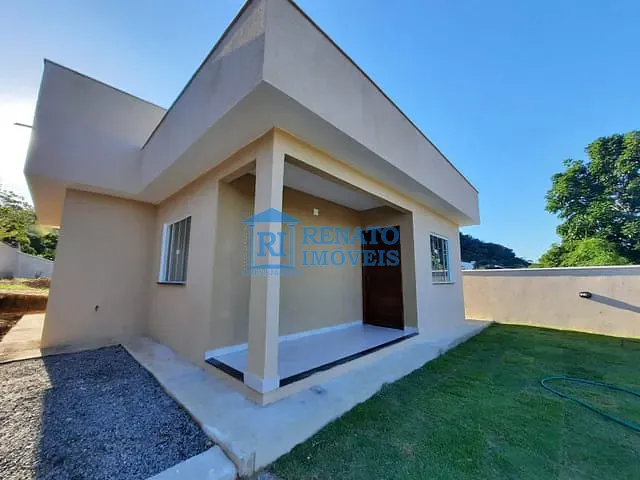 Casa 2 quartos e 2 banheiros, à venda, no bairro Caxito em Maricá