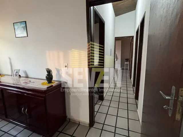 Casa com 280m² 3 quartos e 1 banheiro, à venda, no bairro Jardim Olímpico em Bauru