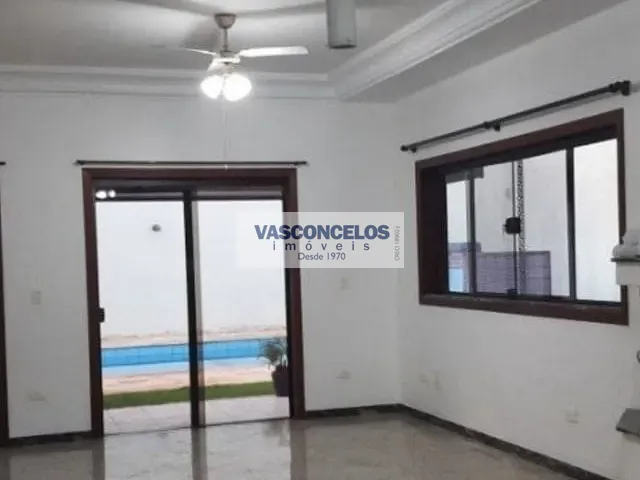 Casa com 650m² 5 quartos e 4 banheiros, à venda, no bairro Jardim Aquarius em São José dos Campos