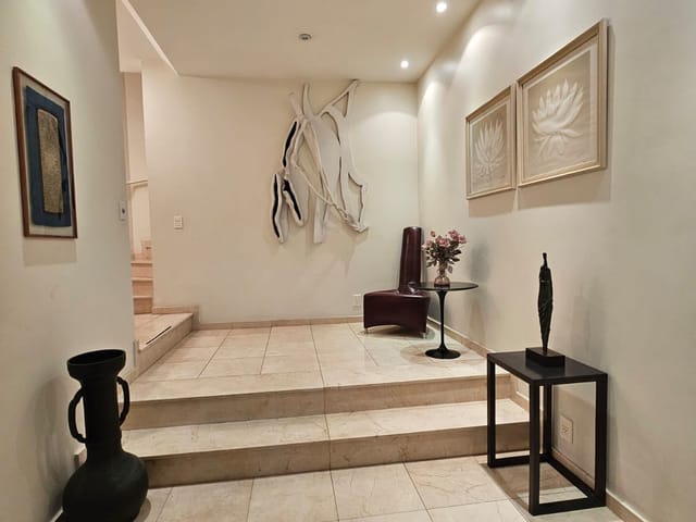 Casa com 589m² 4 quartos e 5 banheiros, à venda, no bairro Cidade Jardim em São Paulo