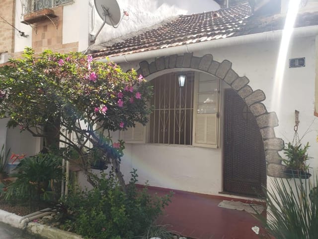 Foto do Casa - Casa com 2 dormitórios para alugar, 80 m² por R$ 2.800,00/mês - Icaraí - Niterói/RJ | ABIDON NAZARETH IMÓVEIS