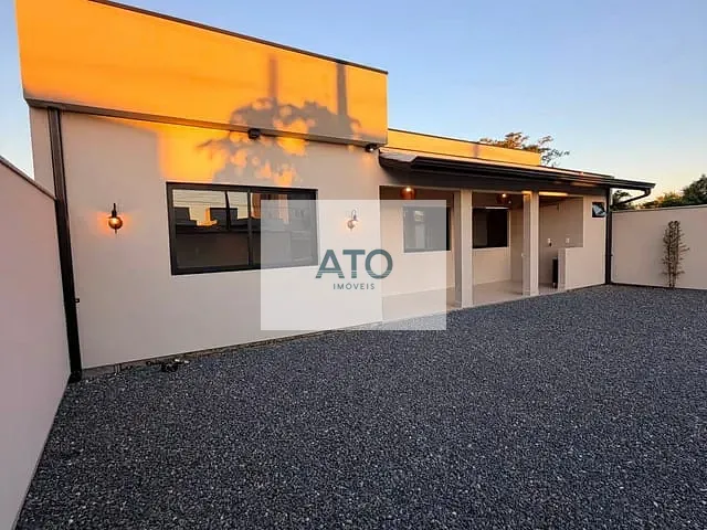 Casa com 329m² 2 quartos e 1 banheiro, à venda, no bairro Joáia em Tijucas