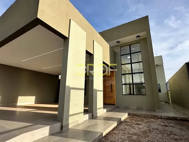 Casa com 300m² 3 quartos e 3 banheiros, à venda, no bairro Jardim Ipê em Formosa