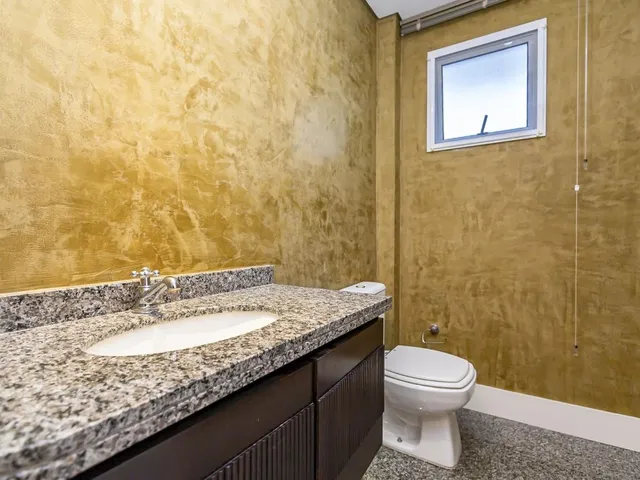 Casa com 612m² 4 quartos e 5 banheiros, à venda, no bairro Ecoville em Curitiba