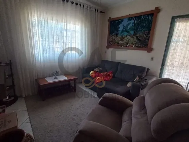 Casa com 360m² 3 quartos e 2 banheiros, à venda, no bairro Centro em Holambra