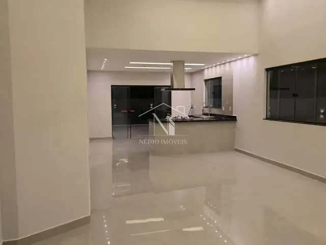 Casa 3 quartos e 1 banheiro, à venda, no bairro Itapeba em Maricá