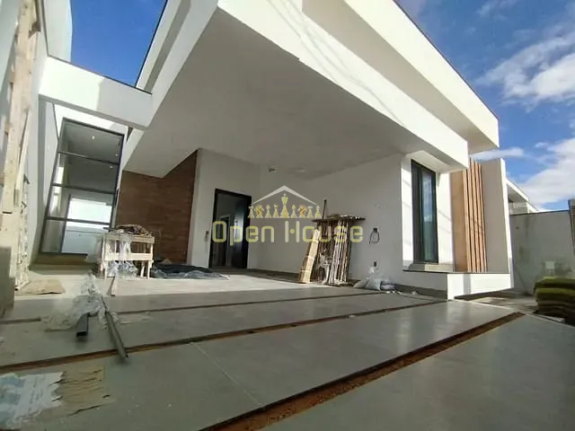Casa com 360m² 3 quartos e 5 banheiros, à venda, no bairro Jardim Belvedere em Volta Redonda