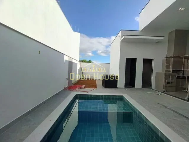 Casa com 360m² 3 quartos e 5 banheiros, à venda, no bairro Morada da colina em Volta Redonda