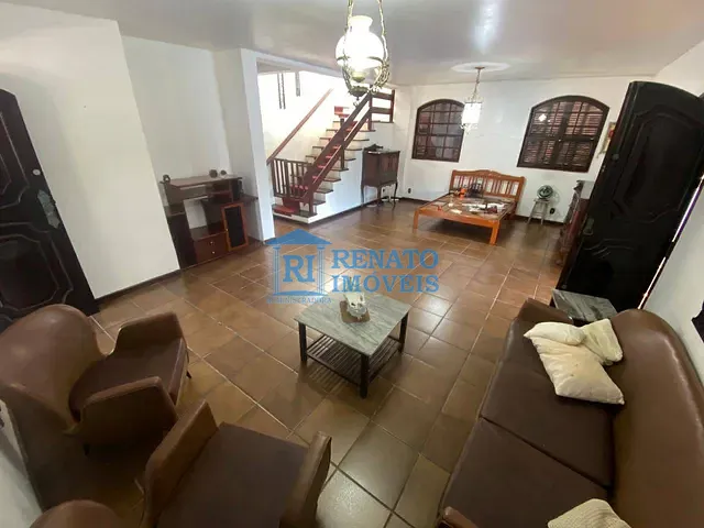 Casa 6 quartos e 5 banheiros, à venda, no bairro Guaratiba (Ponta Negra) em Maricá