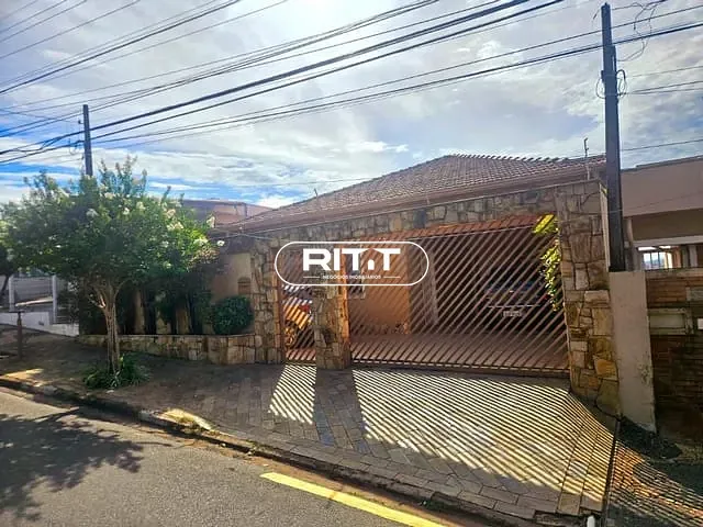 Casa com 300m² 4 quartos e 4 banheiros, à venda, no bairro Vila Nogueira em Campinas