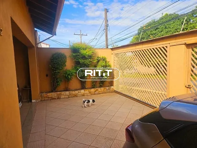 Casa com 300m² 4 quartos e 4 banheiros, à venda, no bairro Vila Nogueira em Campinas