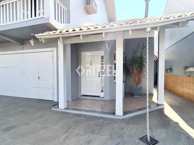 Casa com 393m² 3 quartos e 4 banheiros, à venda, no bairro Jardim Mauá em Novo Hamburgo
