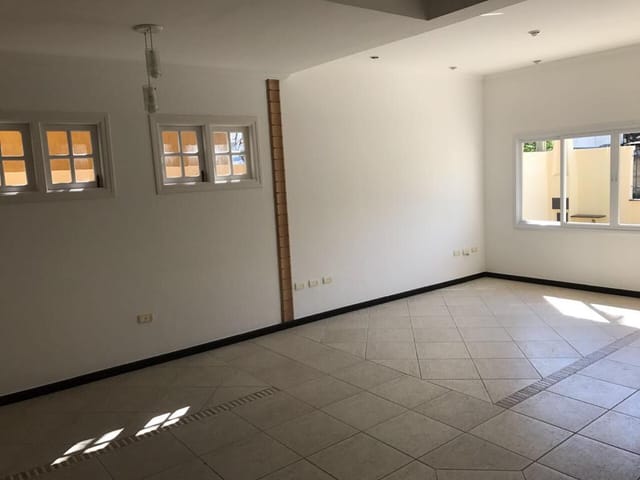Foto do Casa - Casa à venda 3 Quartos, 1 Suite, 360M², Jardim das Colinas, São José dos Campos - SP | Condomínio Jardim Das Colinas | RUSSI IMÓVEIS