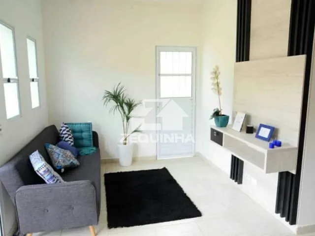 Casa com 105m² 3 quartos e 1 banheiro, à venda, no bairro Caucaia Do Alto em Cotia