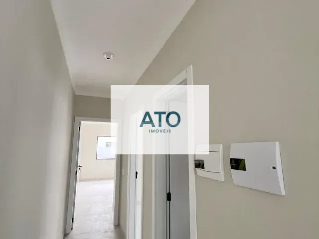 Casa 2 quartos e 2 banheiros, à venda, no bairro Areias em Itapema