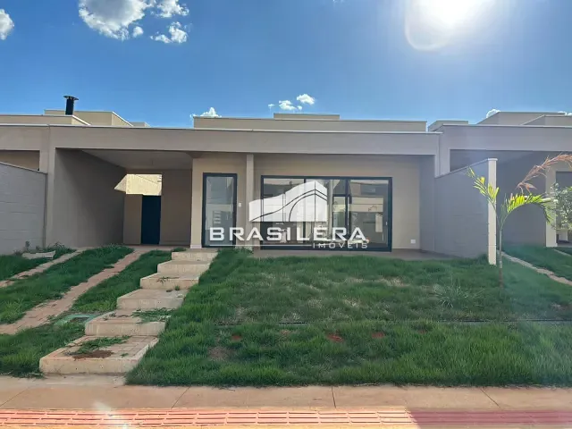 Casa 3 quartos e 4 banheiros, à venda, no bairro Conjunto Residencial Storil em Aparecida de Goiânia