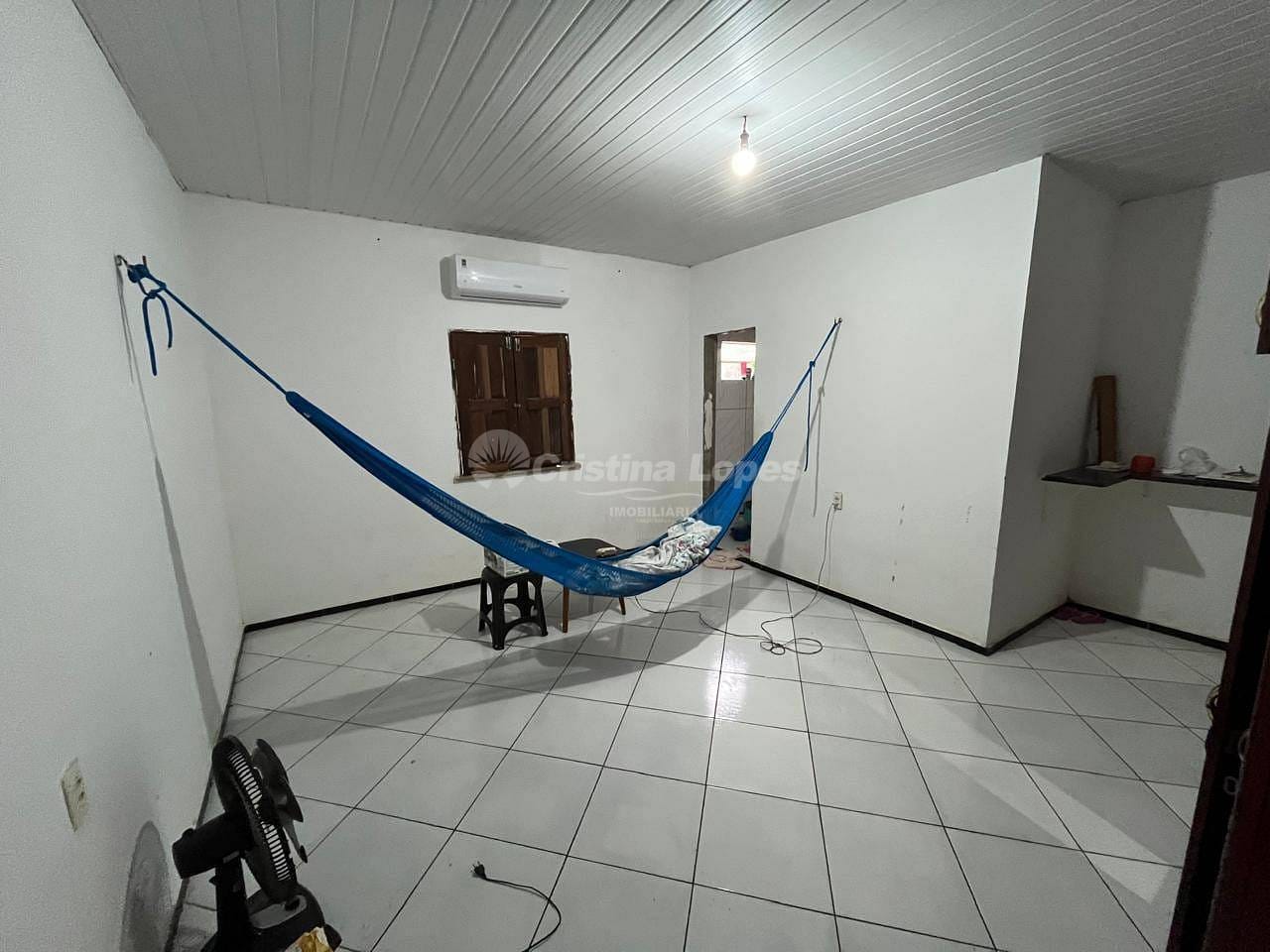 Casa à venda com 2 quartos, 250m² - Foto 5