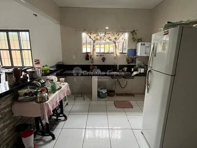 Casa com 450m² 2 quartos e 3 banheiros, à venda, no bairro Porto do Centro em Teresina