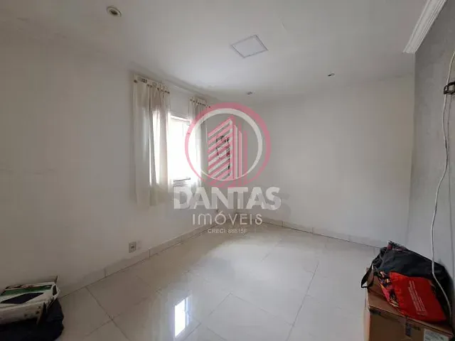 Casa 3 quartos e 1 banheiro, à venda, no bairro Jardim D'Abril em Osasco