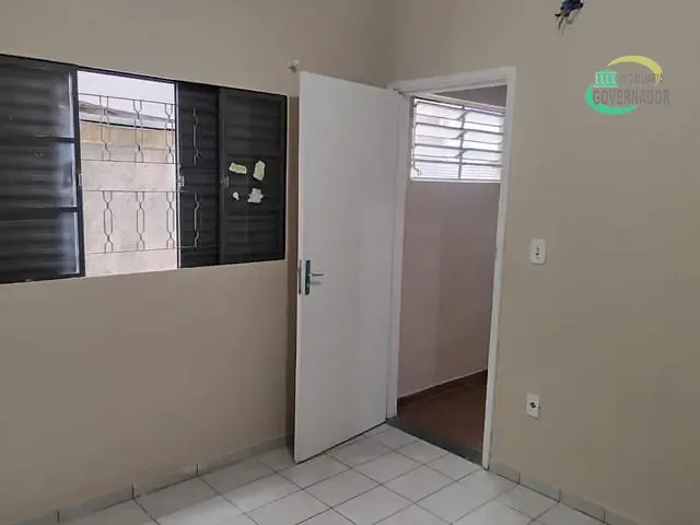 Casa com 351m², para alugar, no bairro Vila Manoel Ferreira em Campinas
