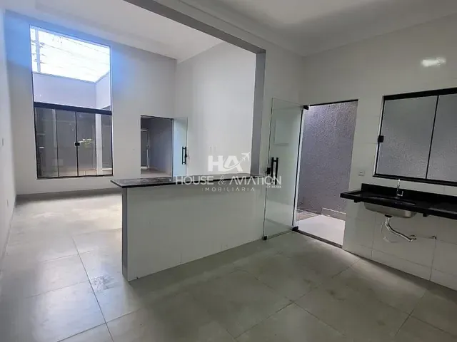 Casa 3 quartos e 4 banheiros, à venda, no bairro Residencial Boa Vista II em Senador Canedo