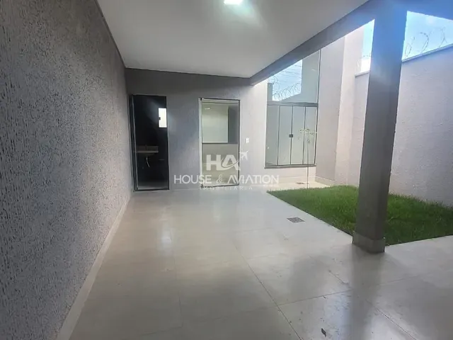 Casa 3 quartos e 4 banheiros, à venda, no bairro Residencial Boa Vista II em Senador Canedo