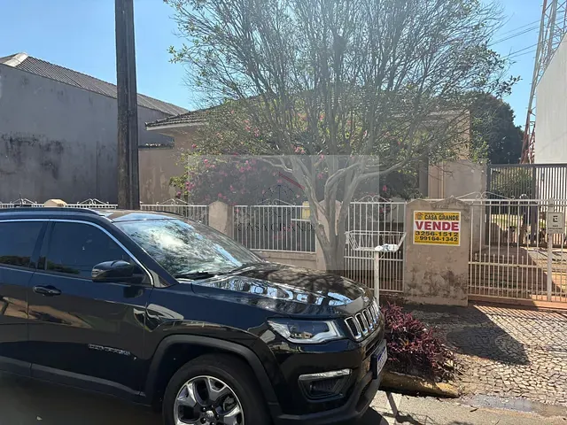 Casa com 825m², à venda, no bairro Centro em Rolândia