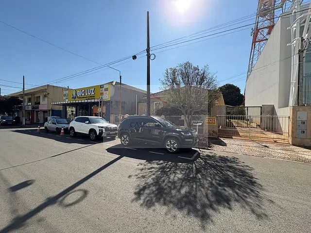 Casa com 825m², à venda, no bairro Centro em Rolândia