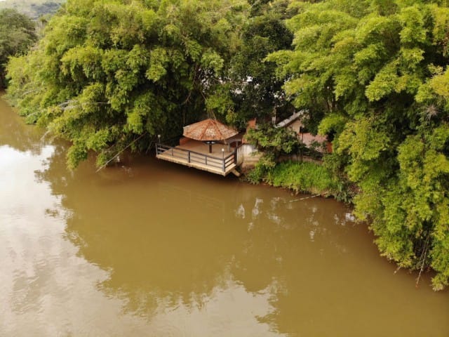 Casa à venda, no bairro Centro em Comendador Levy Gasparian