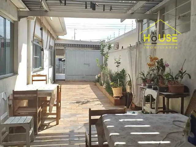 Casa com 459m² 6 quartos e 3 banheiros, à venda, no bairro Patrimônio Novo em Votuporanga