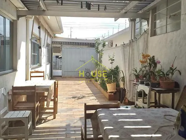 Casa com 459m² 6 quartos e 3 banheiros, à venda, no bairro Patrimônio Novo em Votuporanga