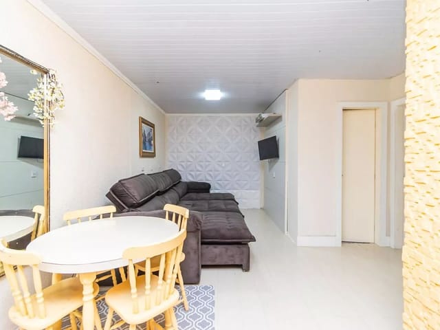 Casa 1 quarto e 2 banheiros, à venda, no bairro Gralha Azul em Fazenda Rio Grande