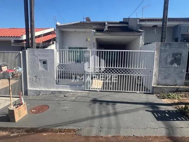 Casa 3 quartos e 3 banheiros, à venda, no bairro Residencial Interlagos em Apucarana