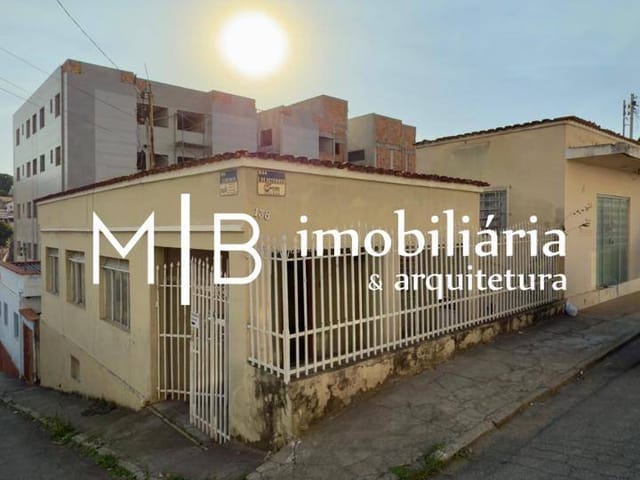 Casa 1 quarto e 1 banheiro, à venda, no bairro Centro em Lavras