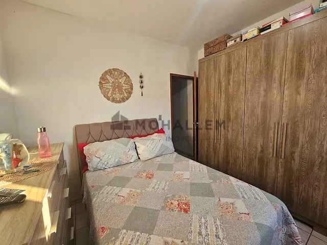 Casa com 110m² 3 quartos e 1 banheiro, à venda, no bairro Centro em Piranguinho