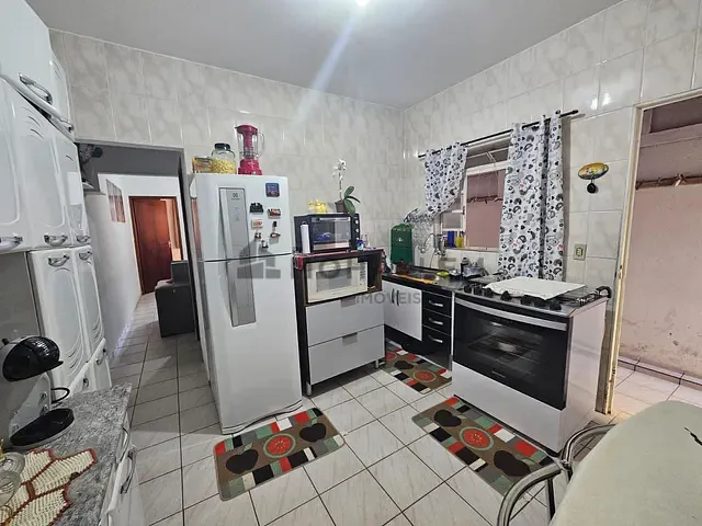 Casa com 110m² 3 quartos e 1 banheiro, à venda, no bairro Centro em Piranguinho