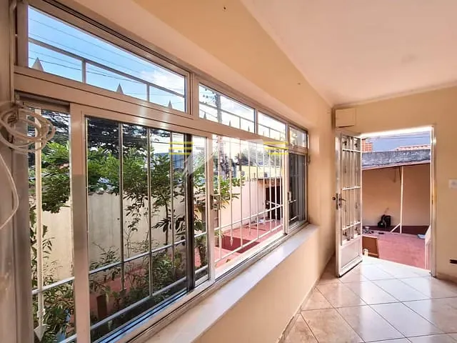 Casa com 280m² 3 quartos e 2 banheiros, à venda, no bairro Jardim Record em São Paulo